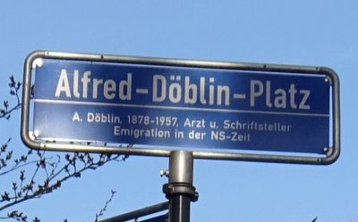 Alfred Döblin, författare till Berlin Alexanderplatz, doktorerade i Freiburg 1905 på en avhandling om alkoholdemens. Han föddes i Stettin (Szczecin).